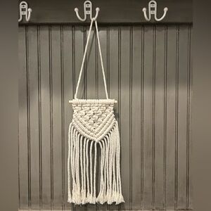 Hand Crafted Cream Macramé Wall Hanging